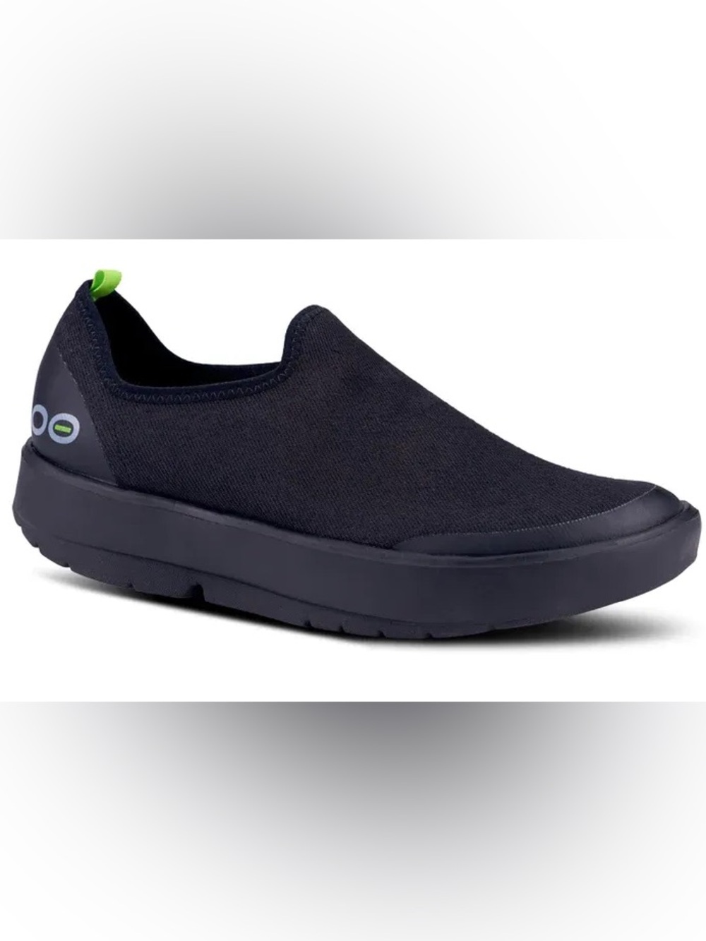 OOFOS Women's OOMG Eezee Low Slip-On Shoe - Black with Green Pull Tab